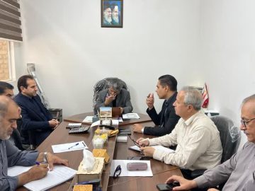 نشست بررسی فرصت‌های سرمایه‌گذاری در شهر سرخه