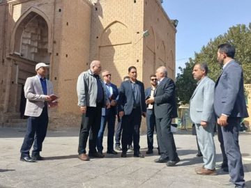 بازدید سرپرست سازمان همیاری از مجموعه تاریخی بایزید بسطامی